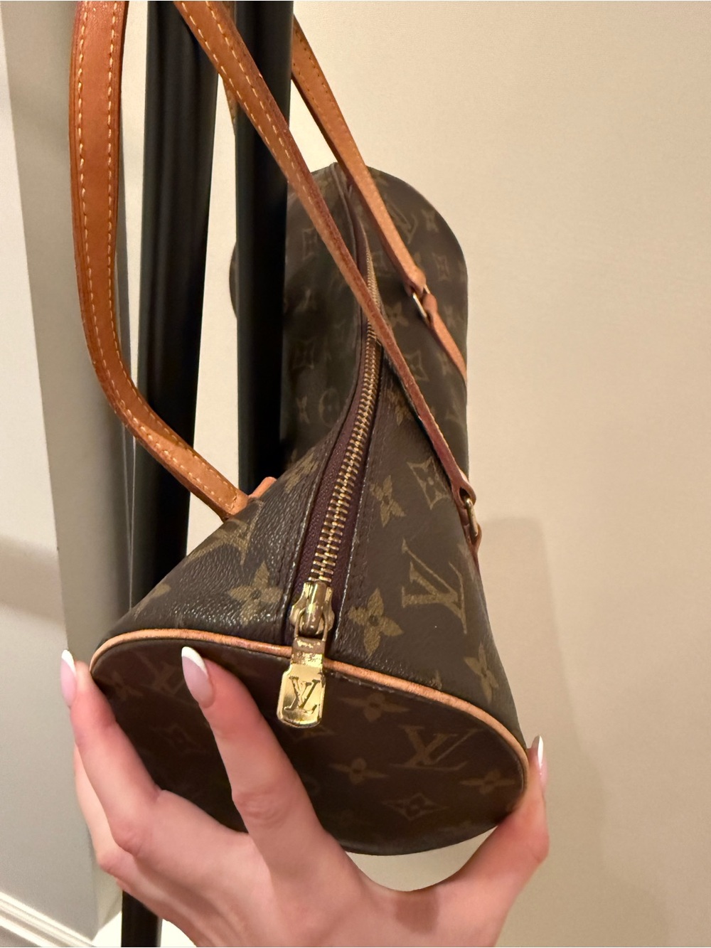 Louis Vuitton Monogram Vintage Papillon - Picture 10 of 12